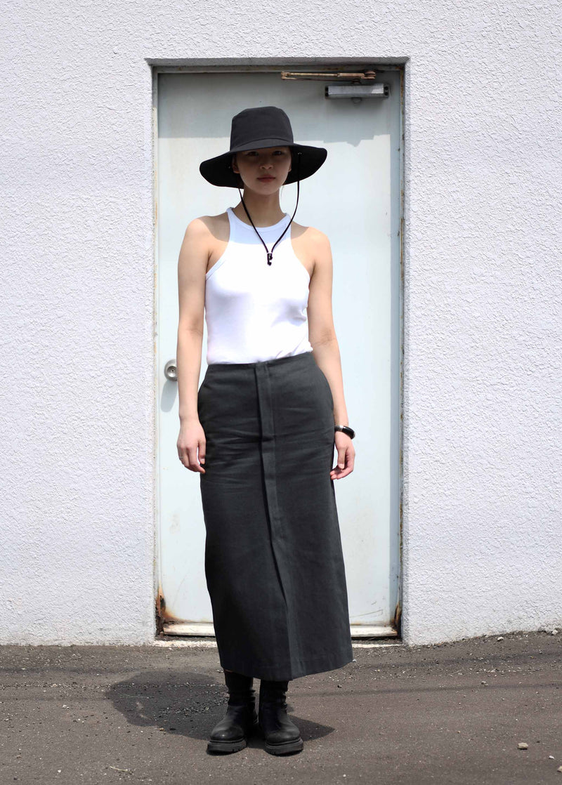 Center Slit Skirt