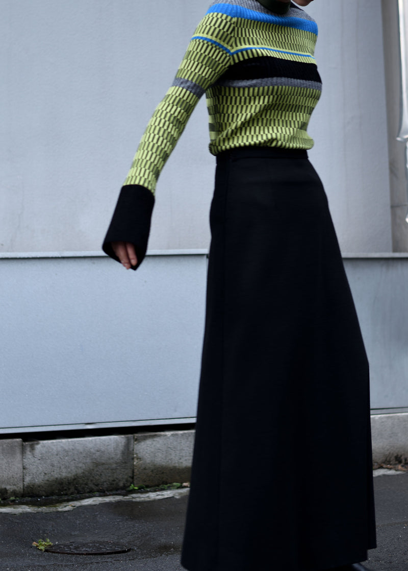 Cropped Length Knit