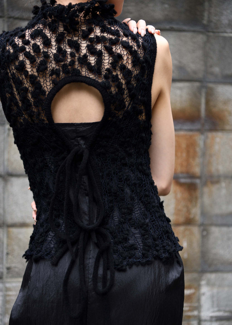 Pom-Pom Vest