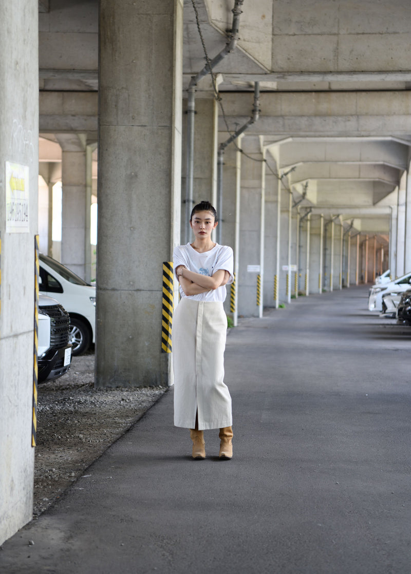 Center Slit Skirt